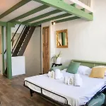 Charming Town House In The Heart Of Suquet