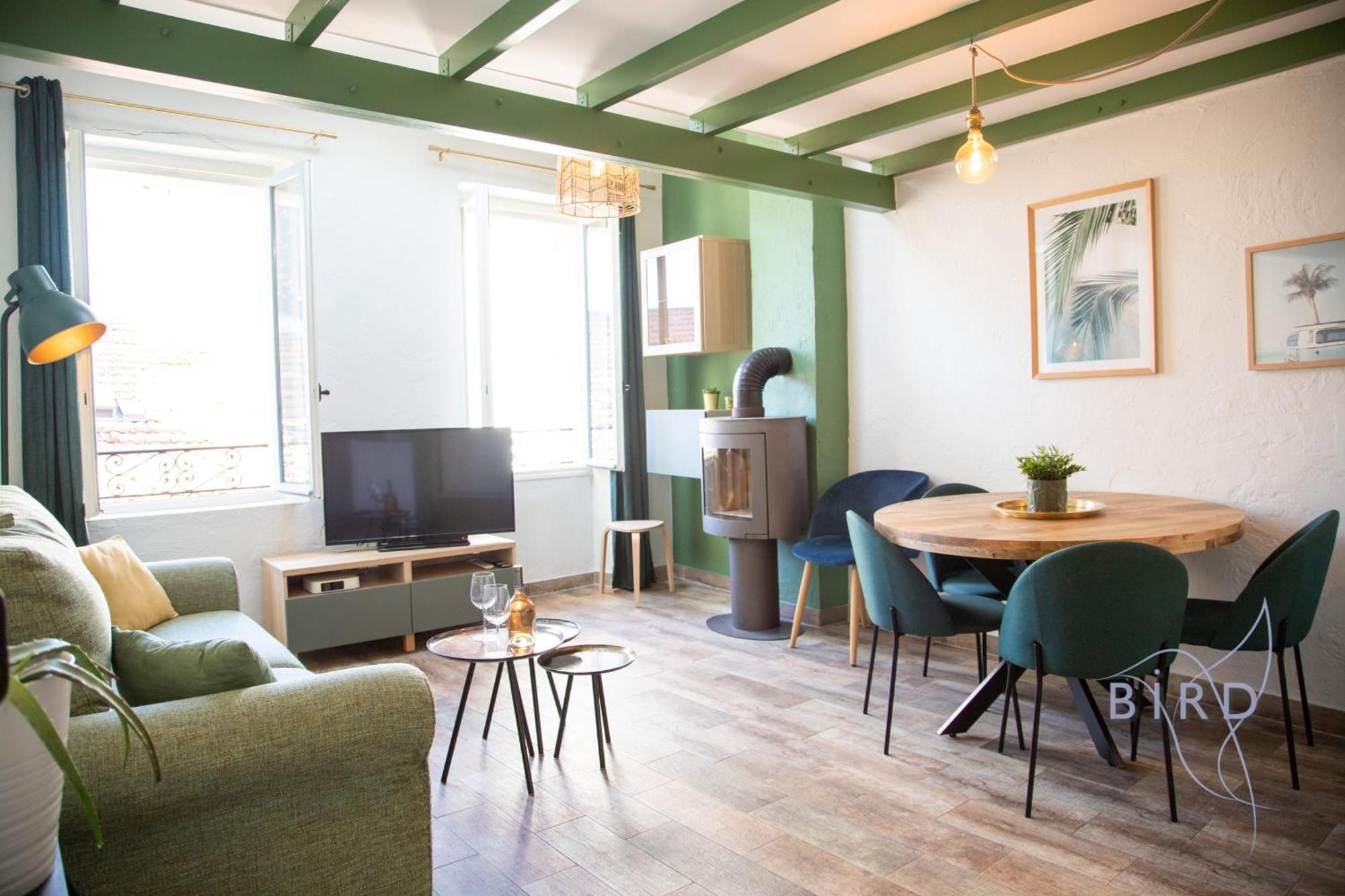 Charming Town House In The Heart Of Suquet Cannes